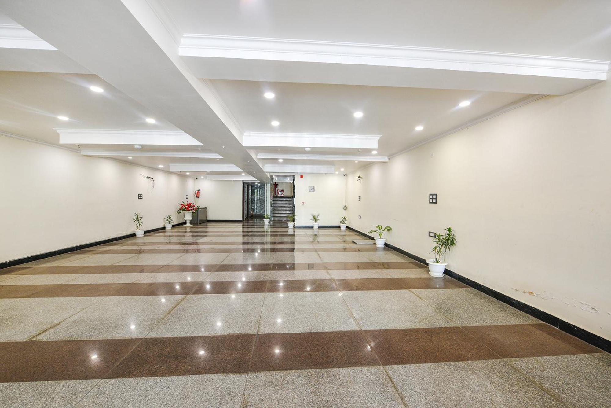 Fabhotel Prime Apple Tree Residency New Delhi Eksteriør billede